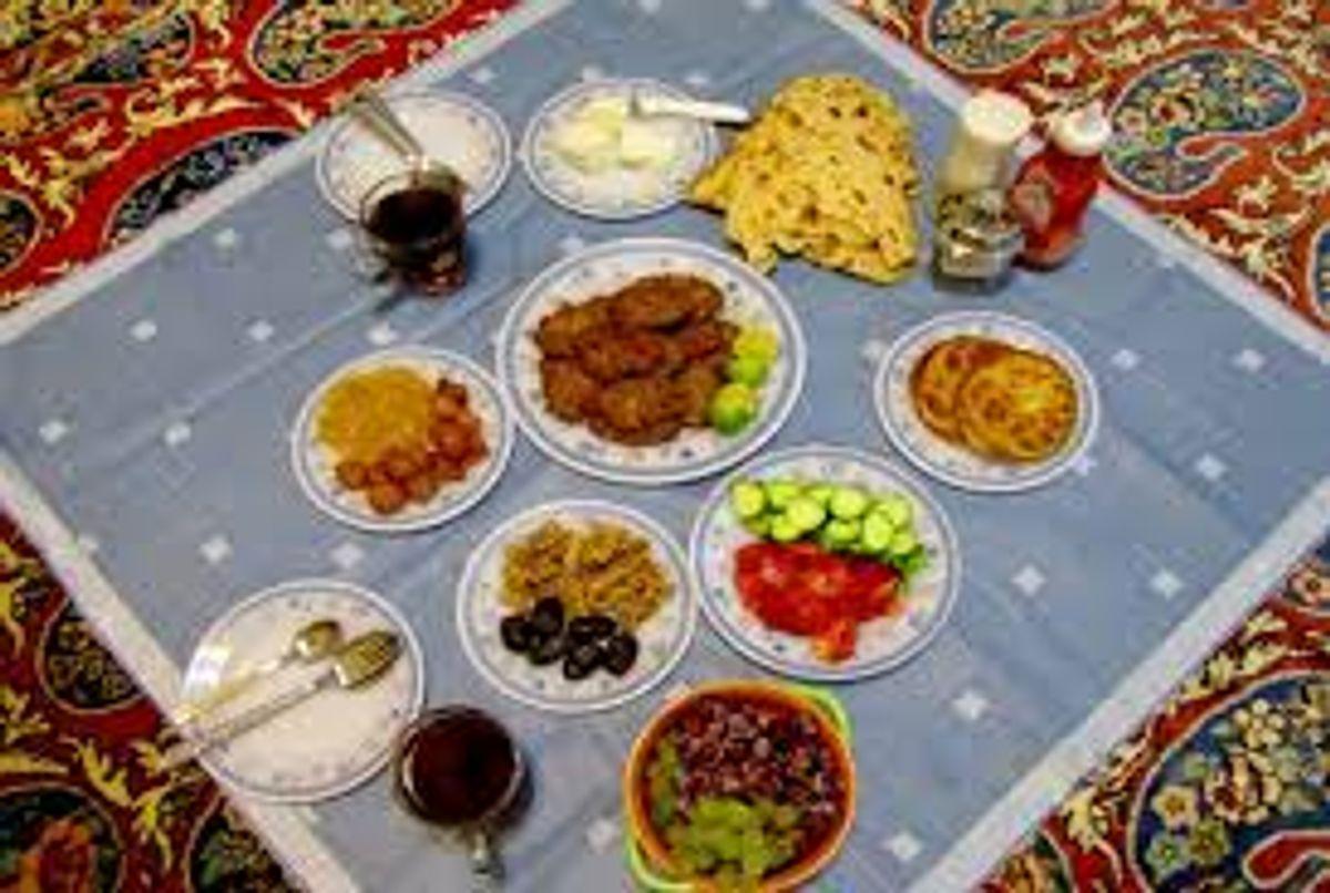 سحری ماه رمضان چی بخوریم | نکات مهم درباره سحری ماه رمضان