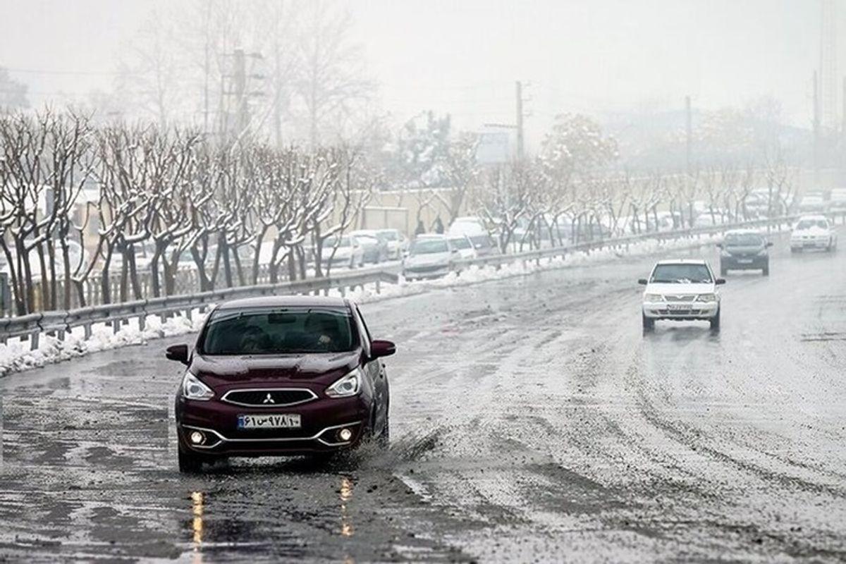 هوای تهران در این روز کریسمسی می شود / بالاخره برف وارد تهران شد